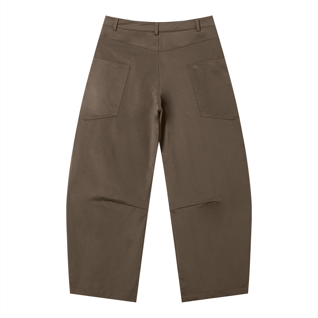 pantalone barrel,streetwear sardegna,urban wear,volumi destrutturati,abbigliamento tecnico,fit oversize