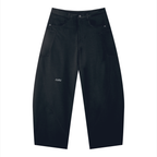 pantalone barrel,streetwear sardegna,urban wear,volumi destrutturati,abbigliamento tecnico,fit oversize