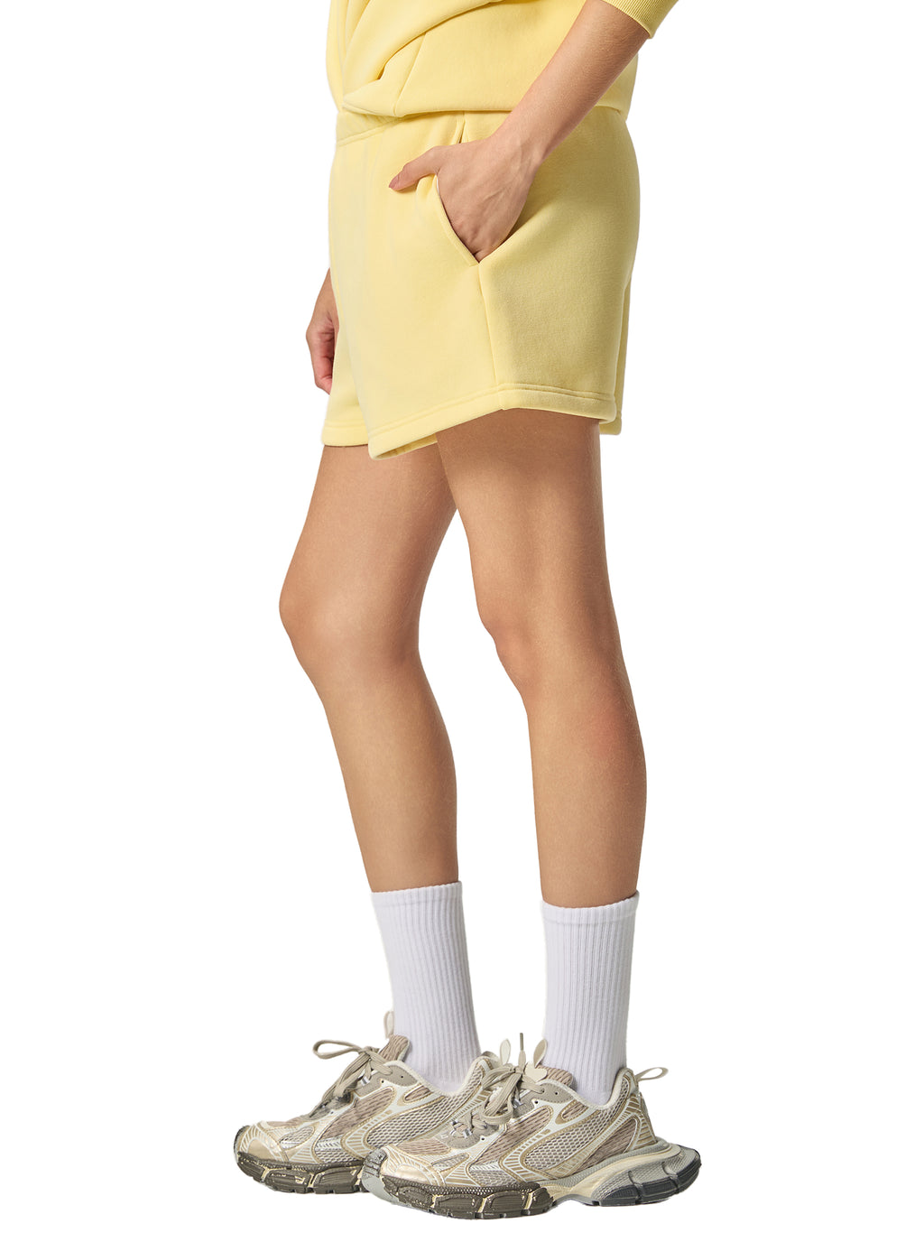 pantaloncini fleece,shorts strutturati,streetwear pesante,design sardo,fit loose