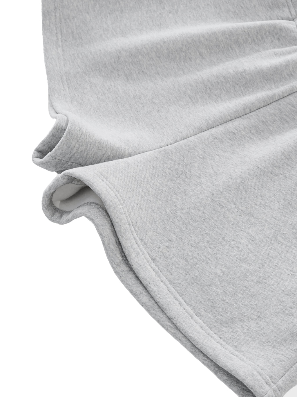 pantaloncini fleece,shorts strutturati,streetwear pesante,design sardo,fit loose
