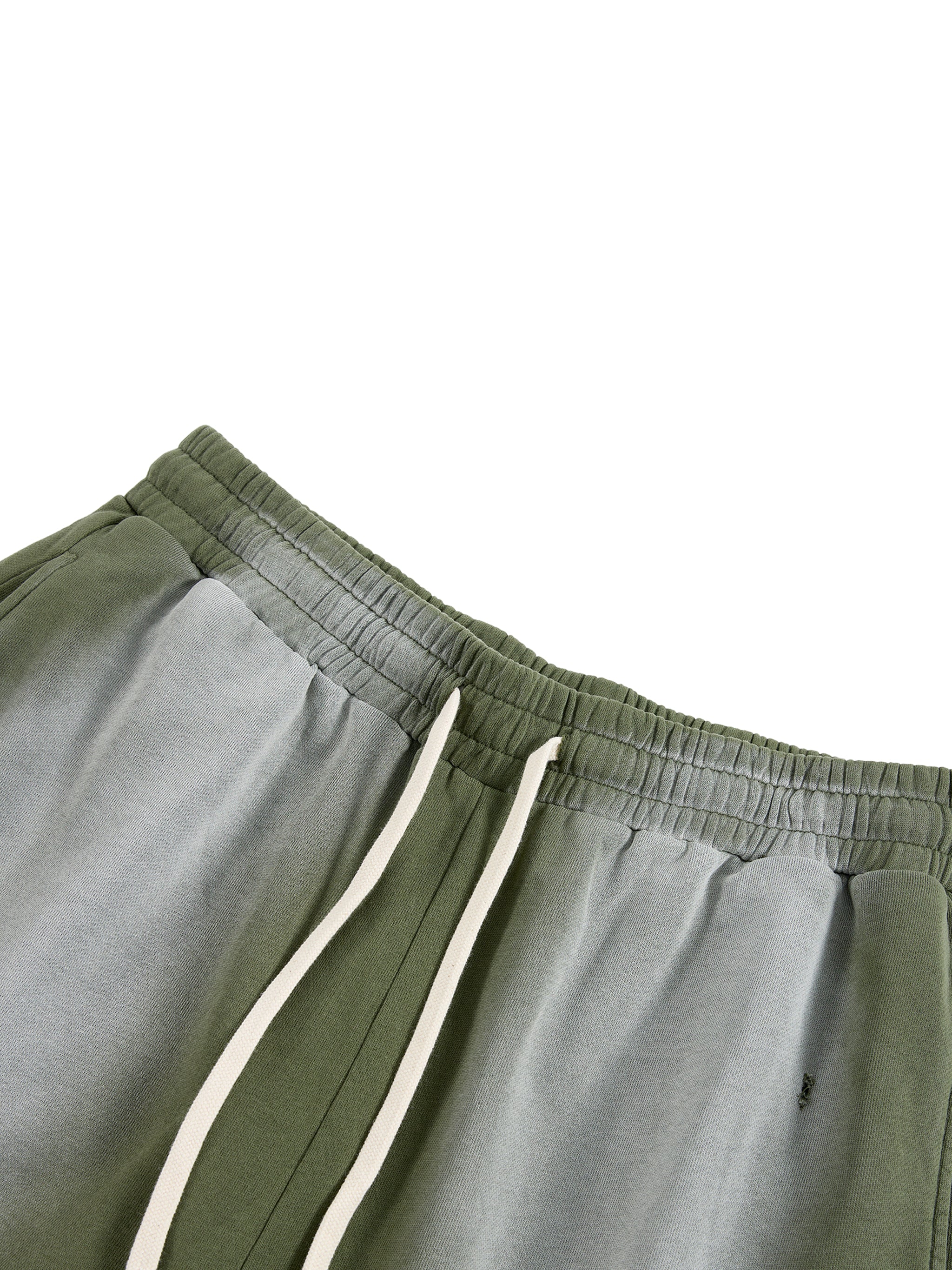 shorts distressed,sun fade,streetwear brutale,shorts loose,urban wear,design essenziale