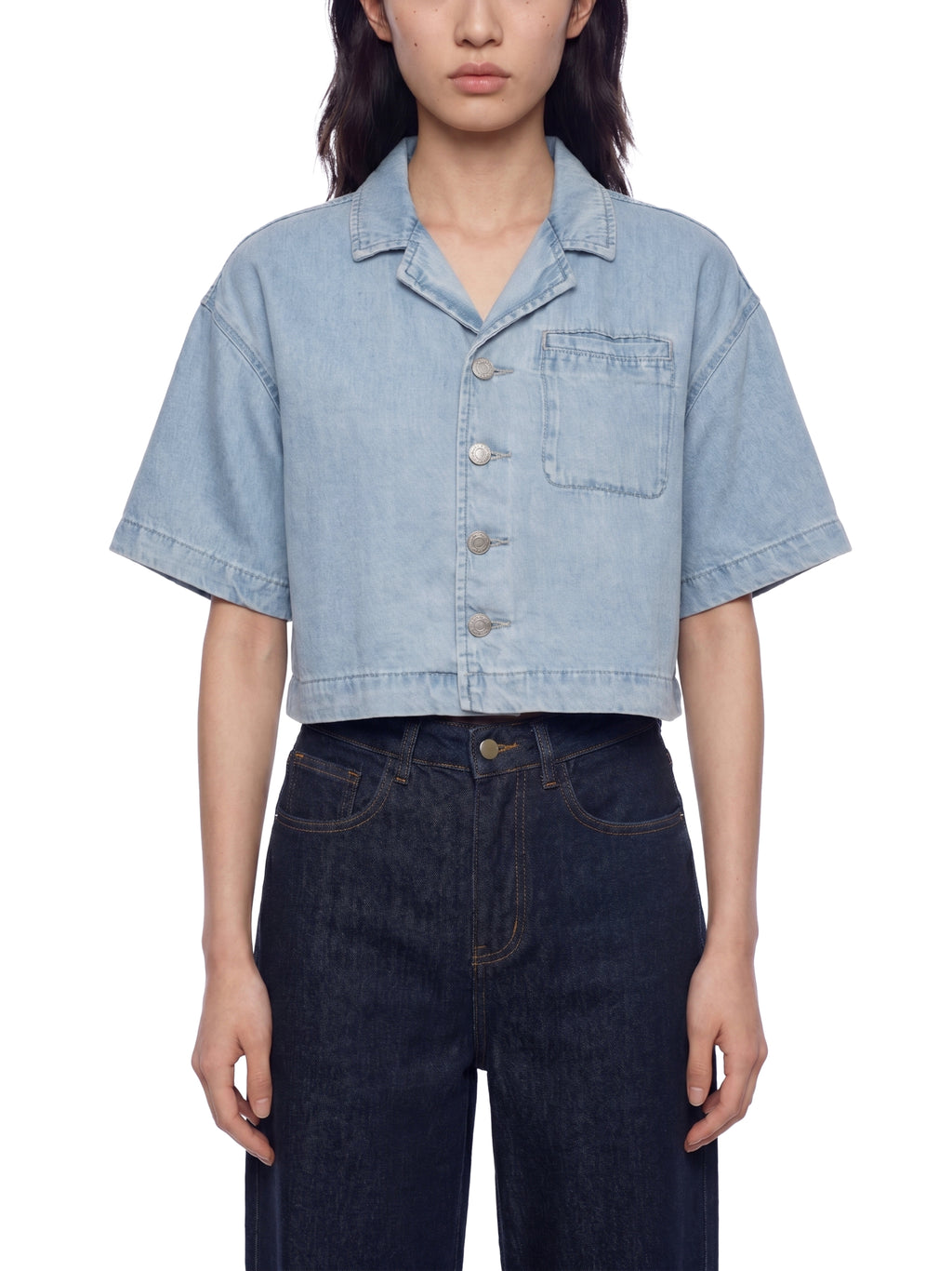 camicia boxy,vintage wash,streetwear pesante,abbigliamento sardo,design brutalista,urban essential,camicia strutturata